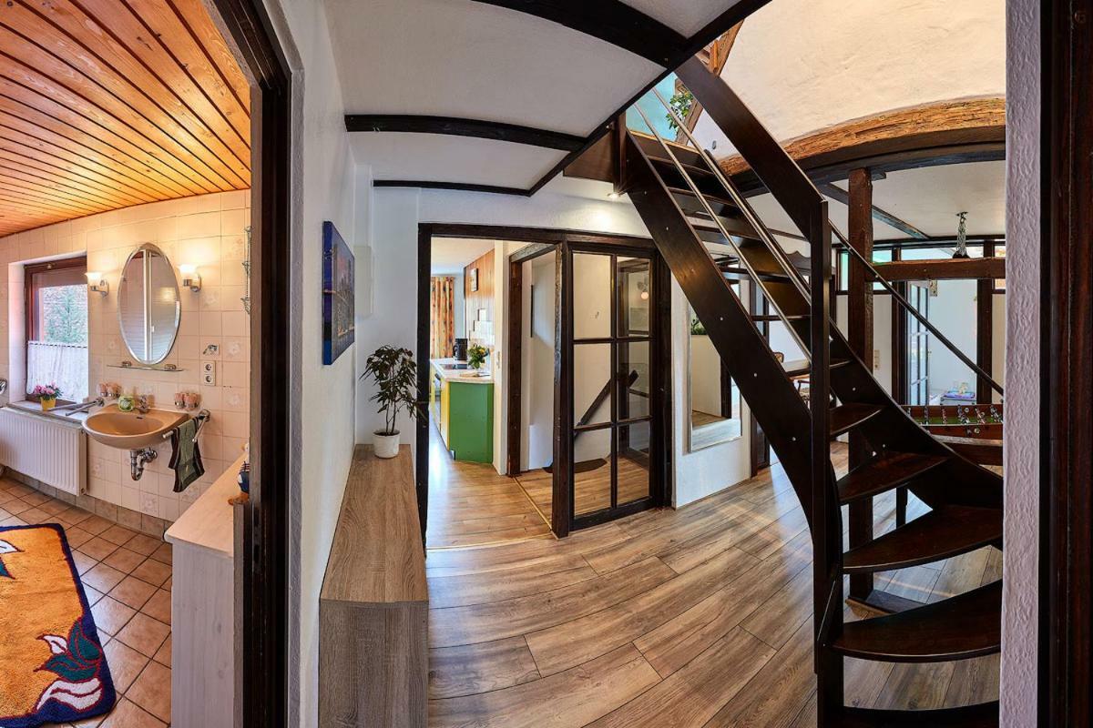 Schulze Apartment *